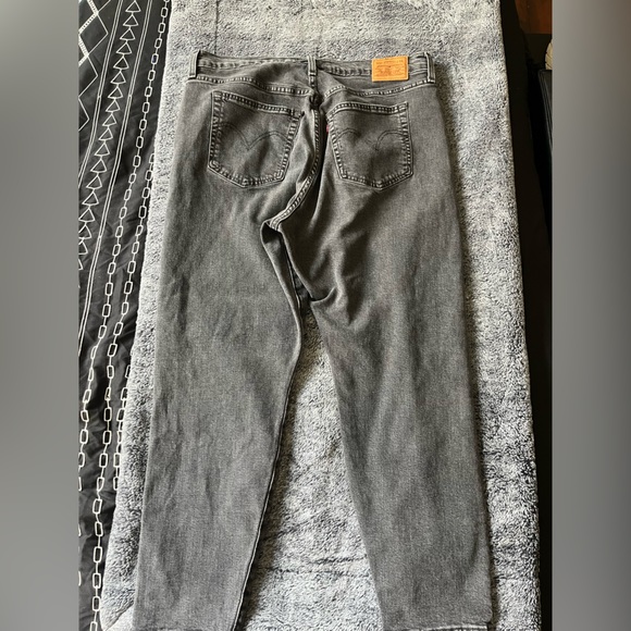 Levi's Women's Black Straight Jeans - Picture 4 of 7